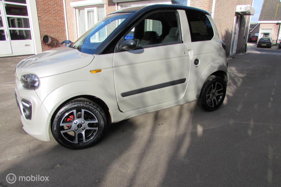 Microcar Brommobiel M.GO 6 Airco Stuurbekr dci