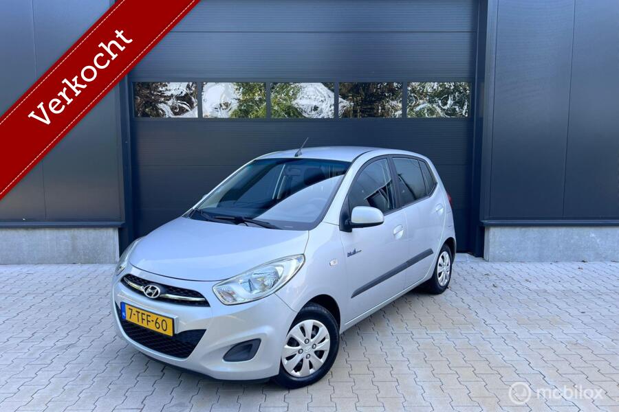 Hyundai i10 1.0i i-Drive 5D Grijs Airco NAP APK