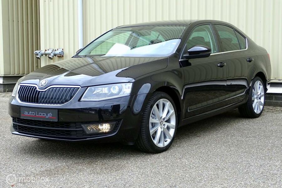 Skoda Octavia 1.0 TSI DSG Style Business