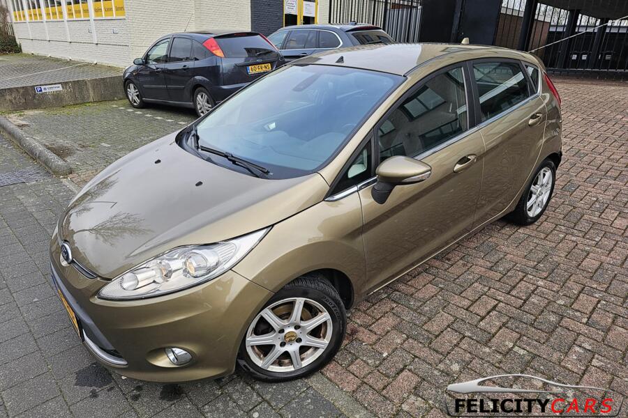 Ford Fiesta 1.6 TDCi ECOnetic Lease Titanium