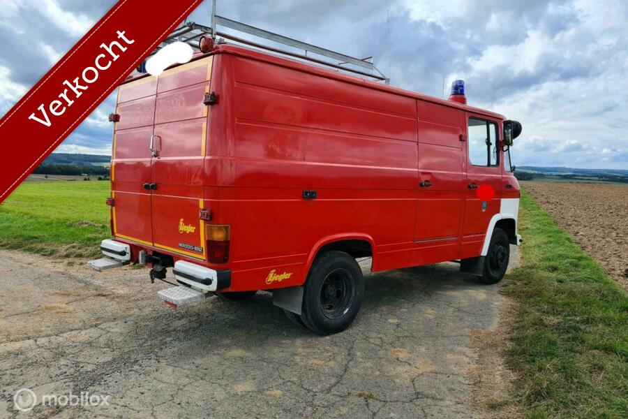 Mercedes 409 benzine 11.121 km Brandweer 1982 mrb vrij