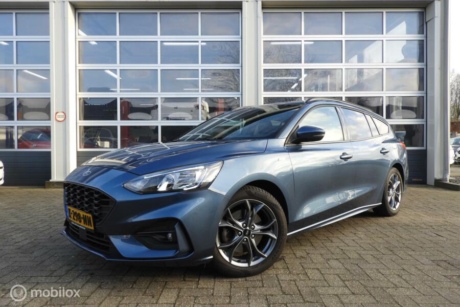 Ford Focus Wagon 1.5 EcoBlue ST Line X Business