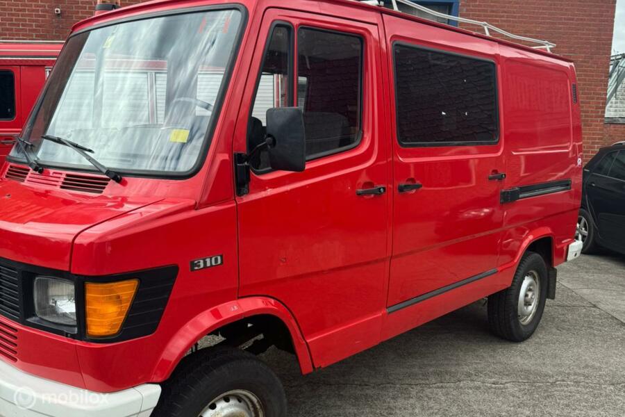 Verkocht Mercedes 310 4x4 Brandweer 39681 km  bj 1987