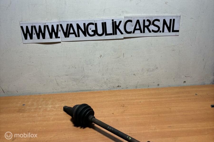 Aandrijfas  linksachter Toyota Aygo I