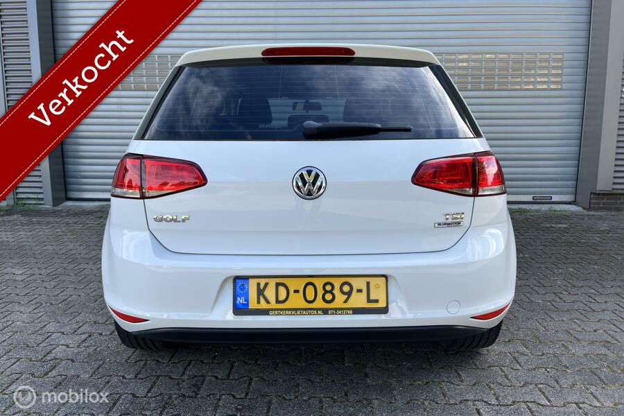 Volkswagen Golf 1.2 TSI lm velgen, airco goed onderhouden.