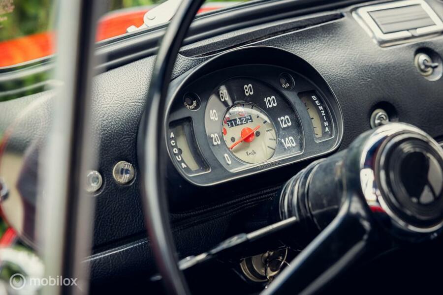 FIAT 600 - org NL - volledig gerestaureerd