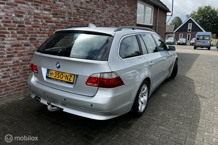 BMW 5-serie Touring 525i Executive