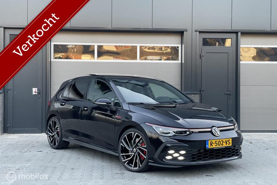 Volkswagen Golf 2.0 TSI GTI IQLIGHT/PANO/CAMERA/ACC/BOMVOL