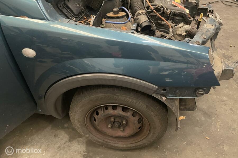 Voorscherm rechts Opel Corsa C 1.2-16V ('00-'06)