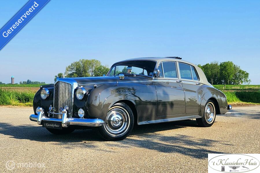 Bentley S1 4.9 sunroof