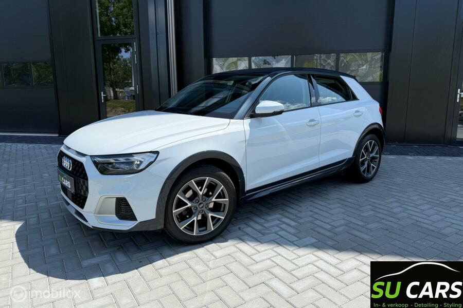 Audi A1 citycarver 30 TFSI Epic| Keyless| Virtual| Sensoren