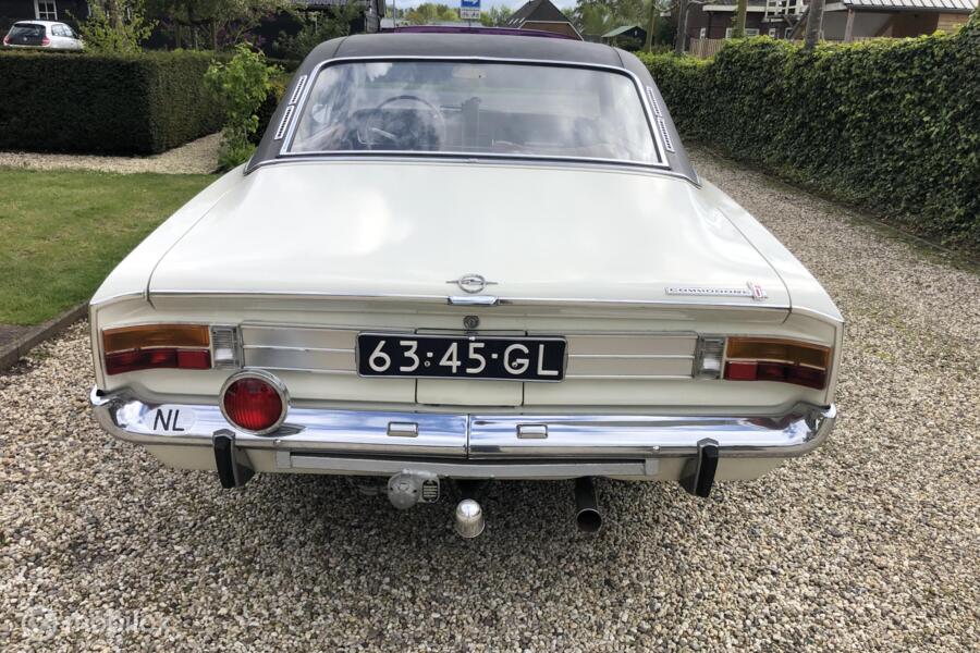 Opel Commodore  Coupé