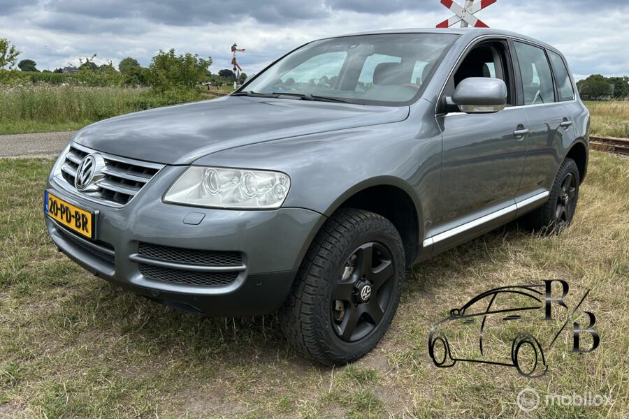 Volkswagen Touareg 3.2 V6 AUT. LEER NAVI PARK SENS. LEES TEKST