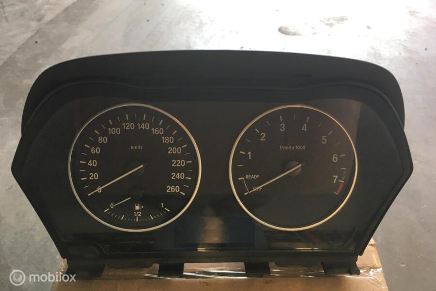 Kilometerteller BMW 1-serie F20 ('11->) 17649411