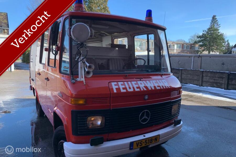 Mercedes 508 diesel foodtruck 29.800 km