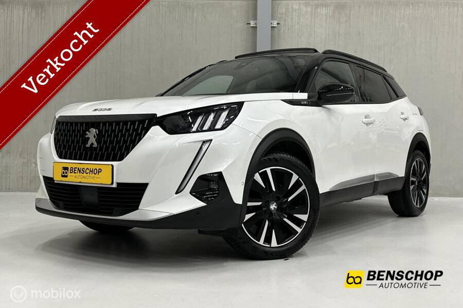 Peugeot 2008 1.2 PureTech GT Line 155PK Schuifdak Leer Navi Carplay Camera Massage stoelen