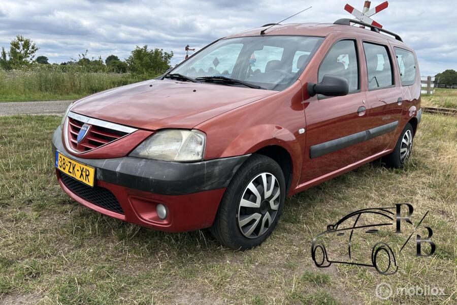 Dacia Logan MCV 1.6-16V Lauréate 7persoons AIRCO EXPORTKOOPJE