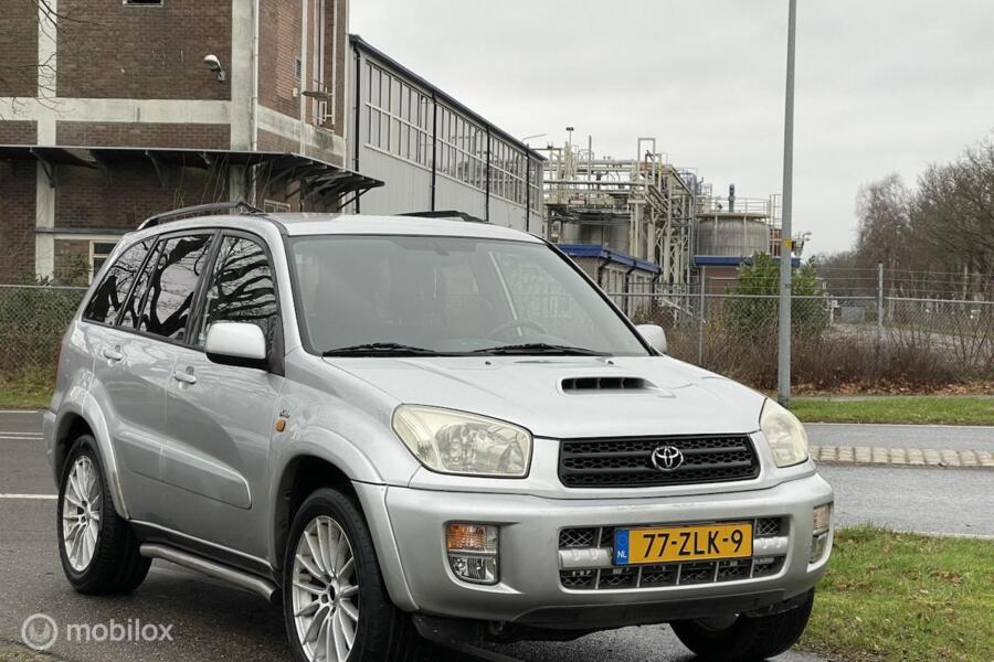 Toyota RAV4 2.0 D4-D Luna | 4WD | Trekhaak | Airco | 5 Deurs | Nieuwe APK | 5 Personen