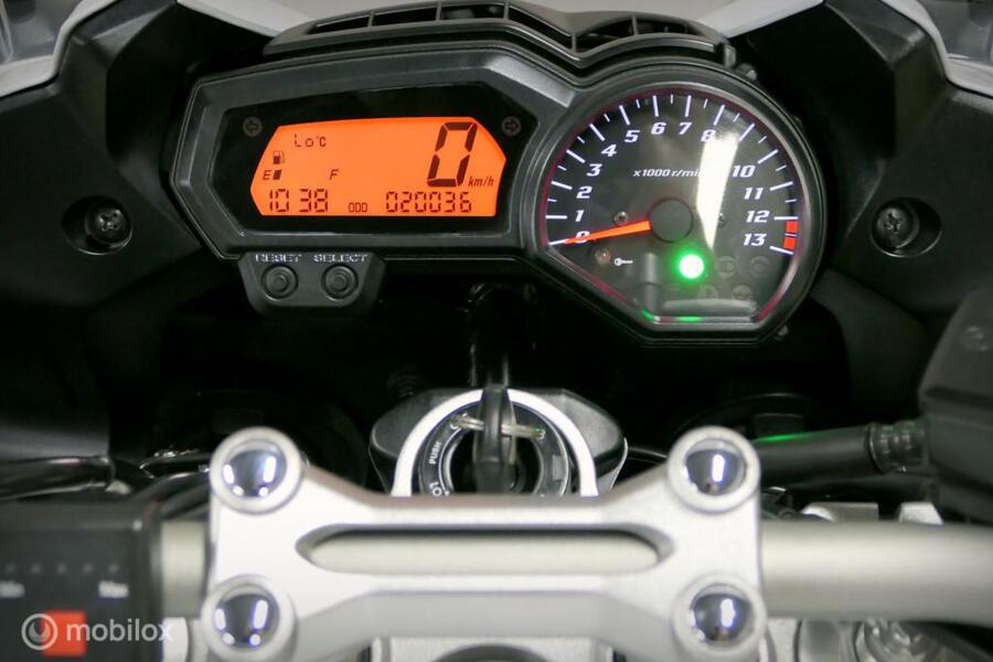Yamaha FZ1 Fazer ABS - 1e eig - org NL -  ècht Z.G.A.N. !