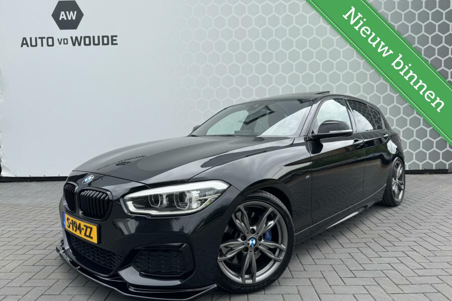 BMW 1-serie M135i Executive RWD Schuifdak Xenon Leer Carplay