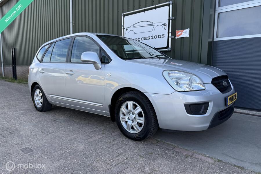 Kia Carens 2.0 CVVT X-tra|Airco|Lm velgen|Trekhaak|APK nieuw|