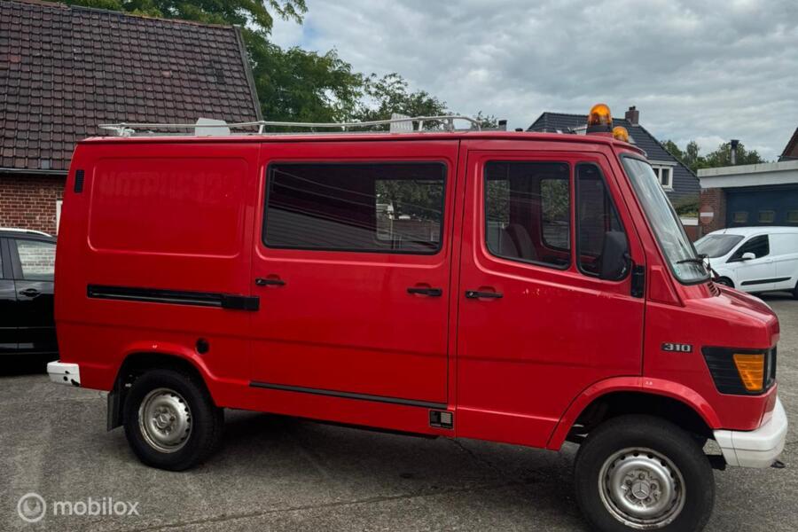 Verkocht Mercedes 310 4x4 Brandweer 39681 km  bj 1987