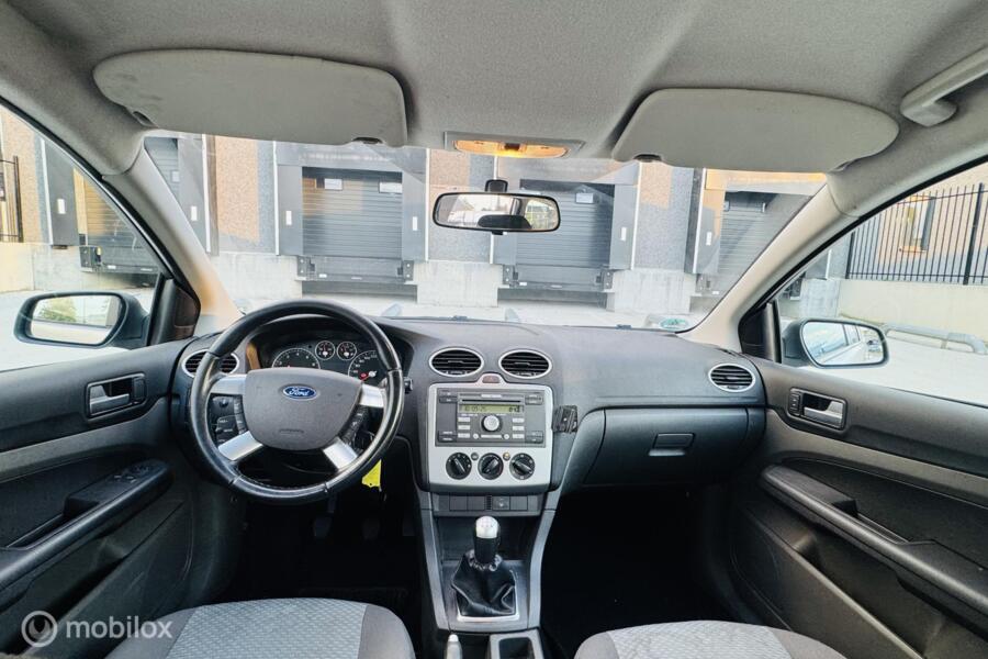 Ford Focus Wagon 1.4-16V Trend Airco Cruisecontrol