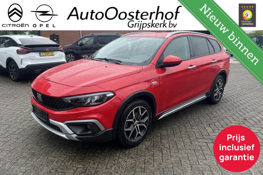 Fiat Tipo Stationwagon 100pk Cross Red
