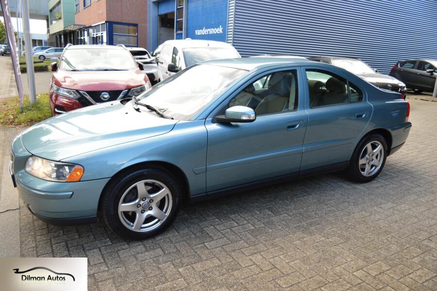 Volvo S60 2.4 Edition I Automaat|Cruise!|Airco|Nap!Trekhaak!