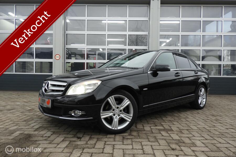 Mercedes C-klasse 180 K Avantgarde , schuifdak , xenon