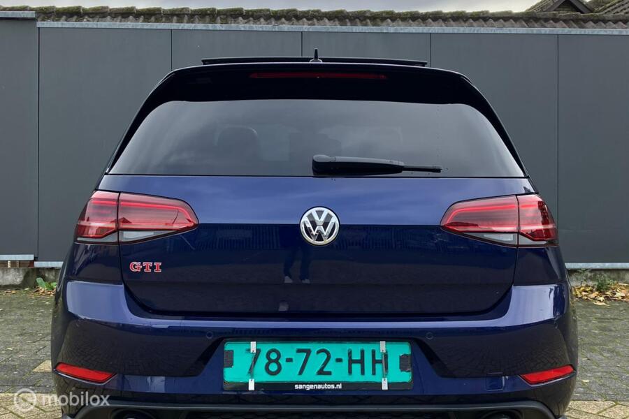 Volkswagen Golf 2.0 TSI GTI Performance/pano/dynaudi/leer