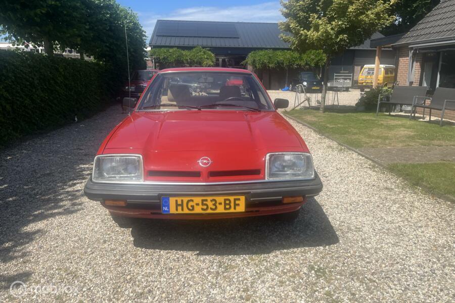 Opel Manta 20 topper