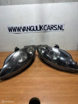 Koplamp  set Seat Leon 1P ('05-'13)