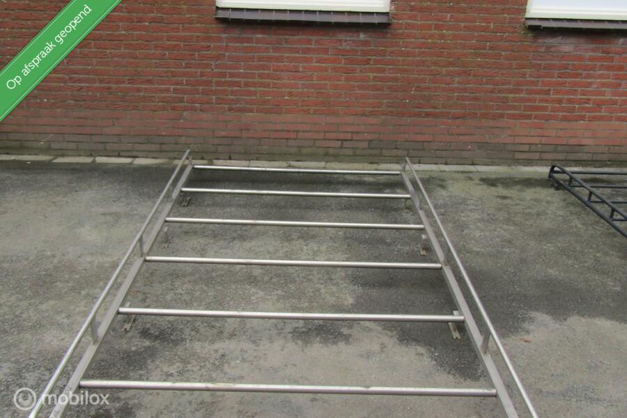 Imperiaal met ladderrol trafic vivaro talento primastar L1