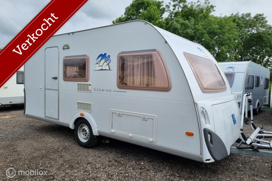 KNAUS SUDWIND 450 EL ENKELE BEDDEN, MOVER,VOORTENT, BOILER