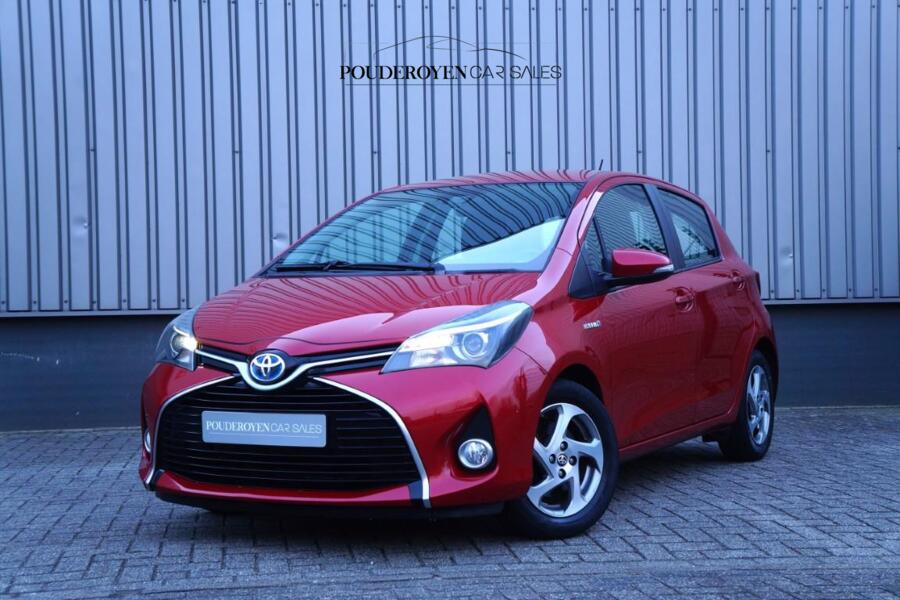 Toyota Yaris 1.5 Hybrid Trend / Camera / NL Auto / Navigatie