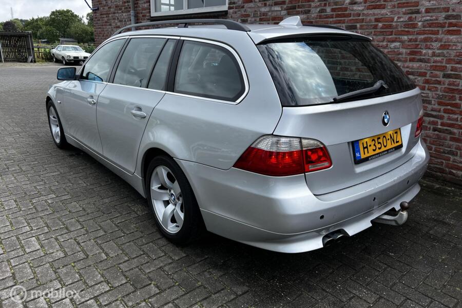 BMW 5-serie Touring 525i Executive