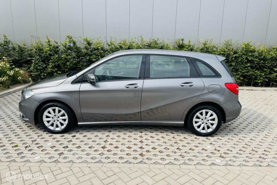 Mercedes B-klasse 180 Ambition Clima Trekhaak