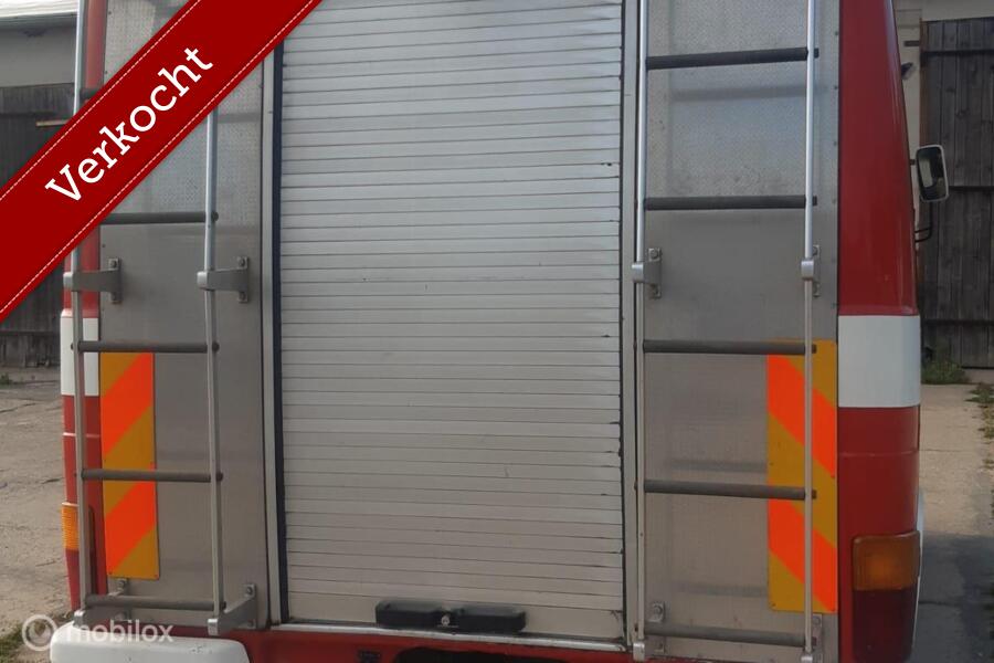 Mercedes 608 diesel 178 stahoogte brandweer camper perfect!