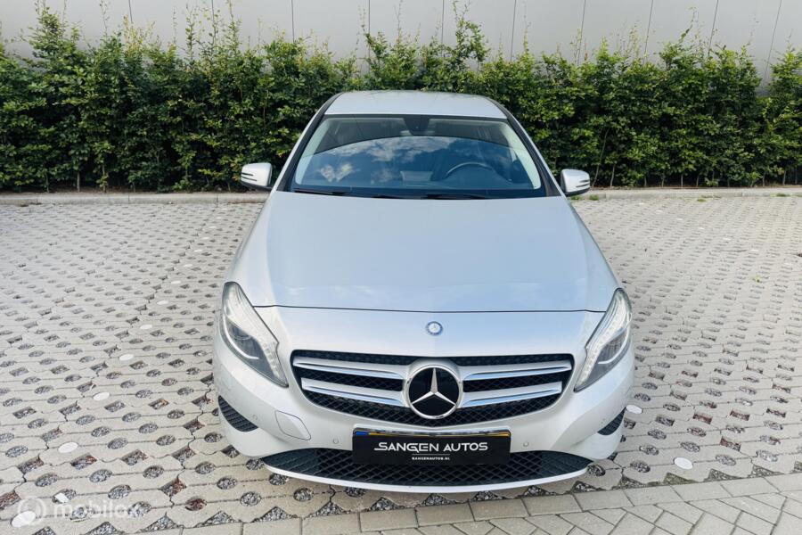 Mercedes A-klasse 180 Edition Navigatie Cruise PDC