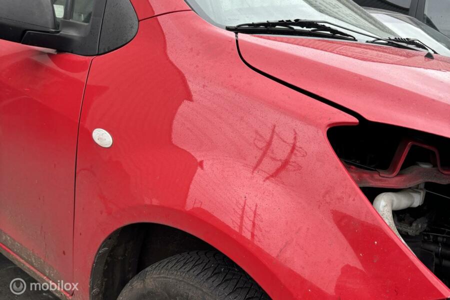 Rechter voorscherm rechts rood Opel Agila B ('08-'15)