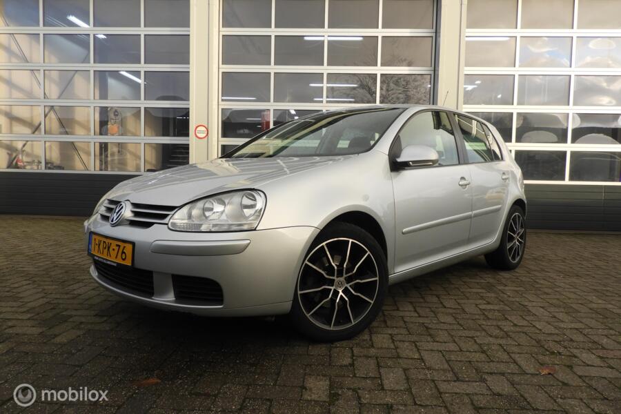 Volkswagen Golf 1.4 Optive 2