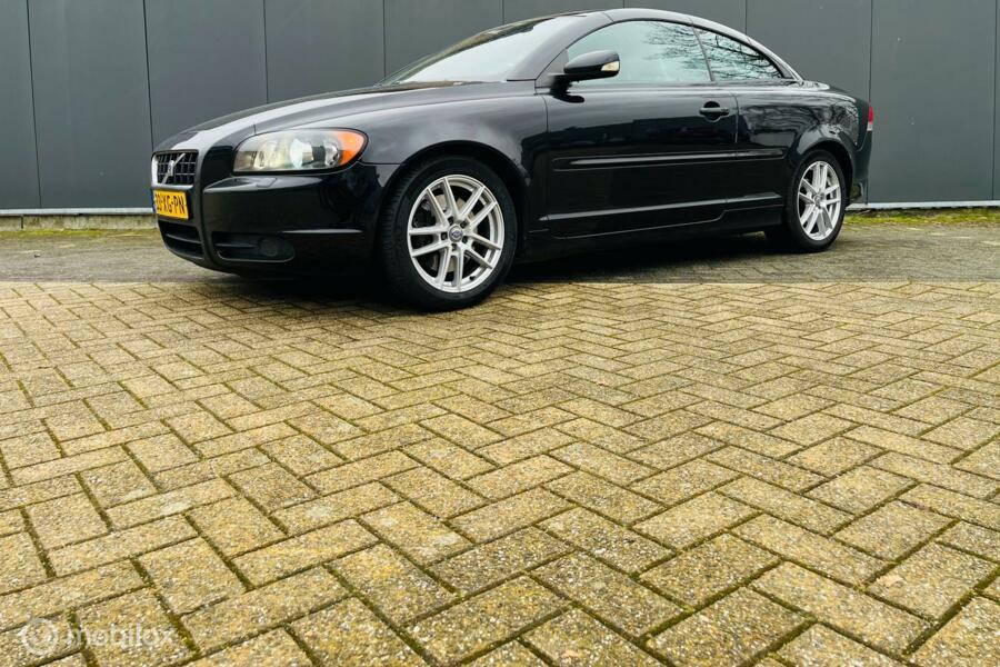 Volvo C70 Convertible 2.4i Momentum/Automaat/Cabrio/Leer