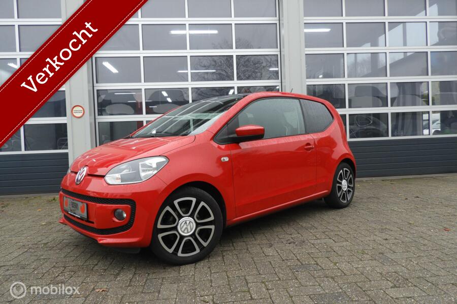 Volkswagen Up! 1.0 high up! panoramadak , leder , stoelverw.