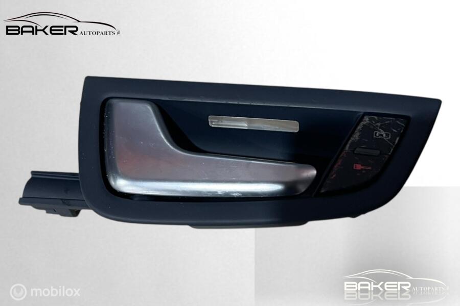 Handgreep deur linksvoor Audi A8 D3  ('02-'10) 4E0837019