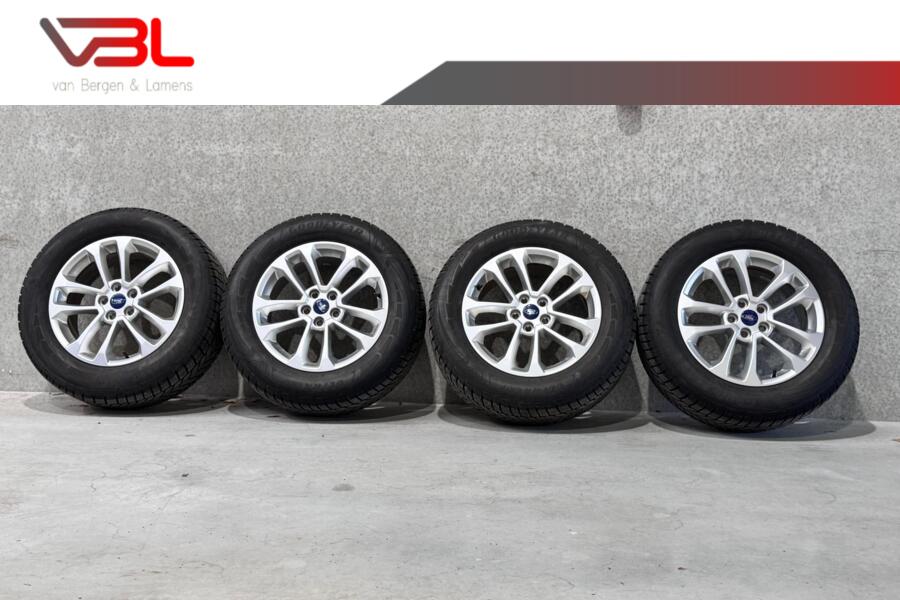 ORG. Ford Kuga winterbandenset GOODYEAR 225/65R17 incl. TPMS
