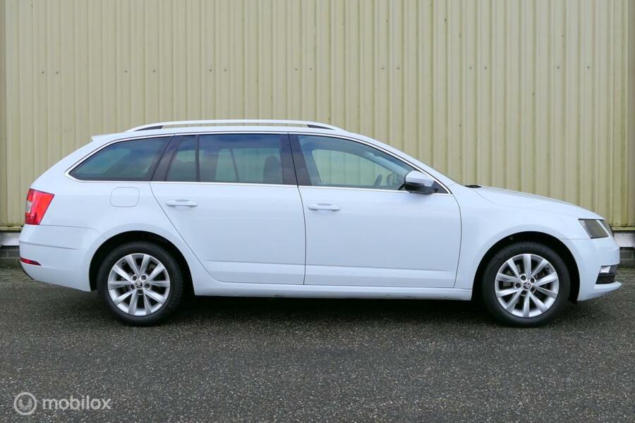 Skoda Octavia Combi 1.0 TSI Greentech Ambition Business