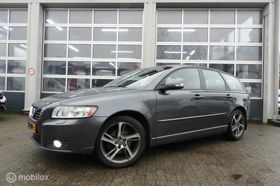 Volvo V50 1.6 D2 Business Edition , Leder