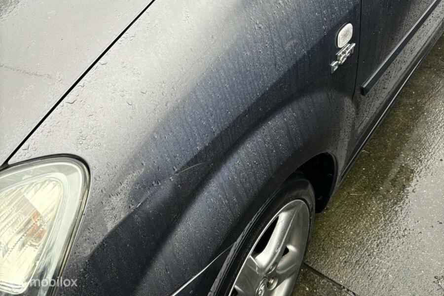Linker voorscherm l links Toyota Corolla Verso