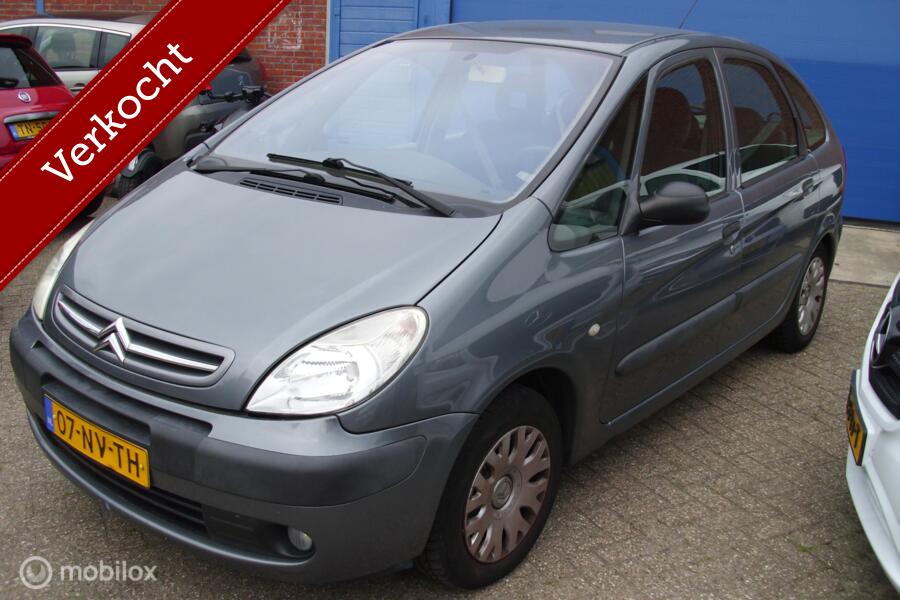 Citroen Xsara Picasso 2.0i-16V Différence 2